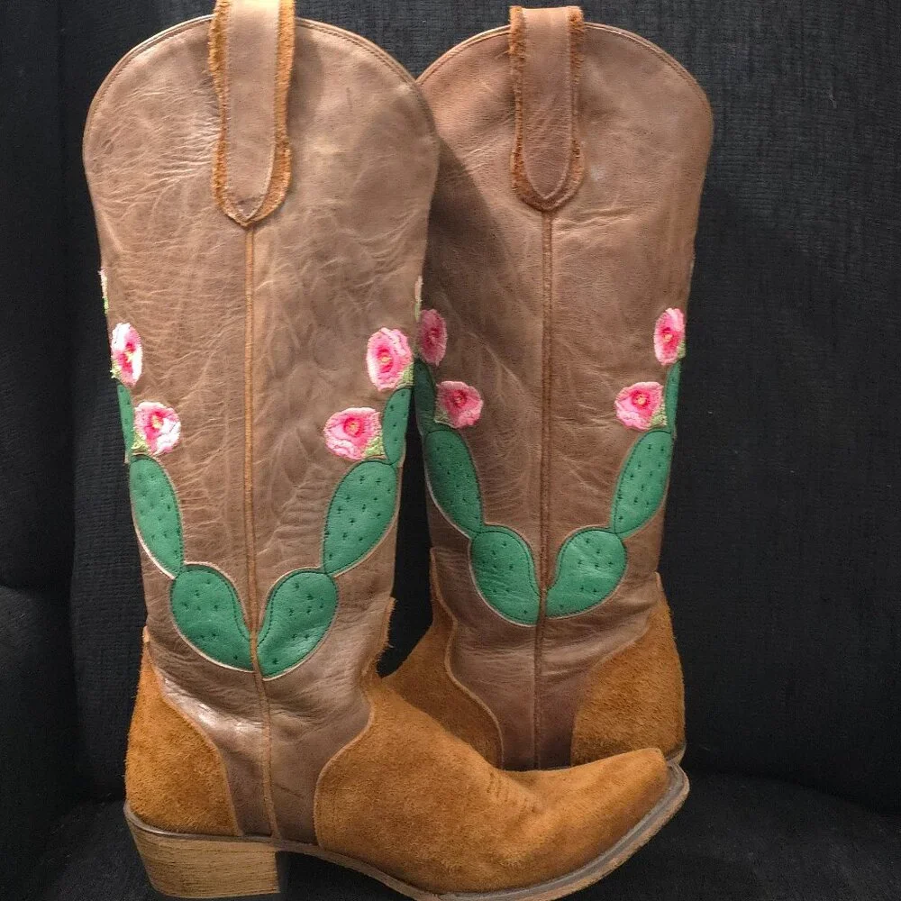 Junk Gypsy by Lane Hard to Handle Cactus Flower Snip Toe Boots- Size 7 1/2 - Picture 5 of 16